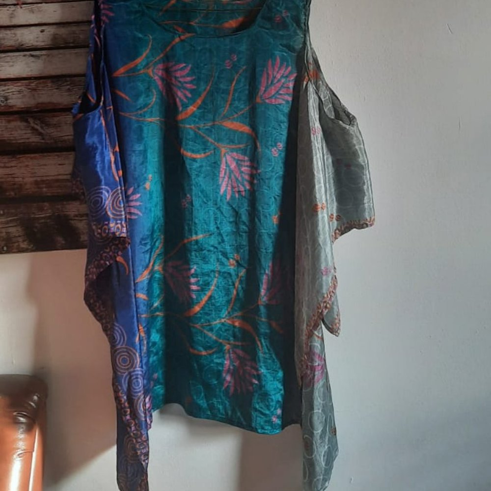 Handmade 2 sided Color cardigan